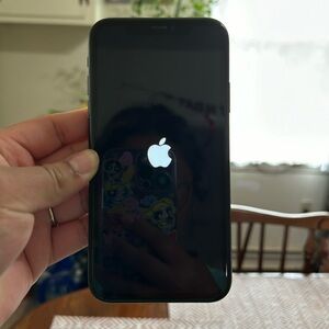 iPhone XR in Black